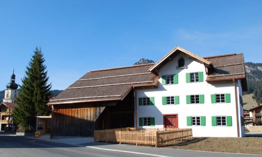 Im Felixé Minás Haus in Tannheim trifft alte Kultur auf die Moderne